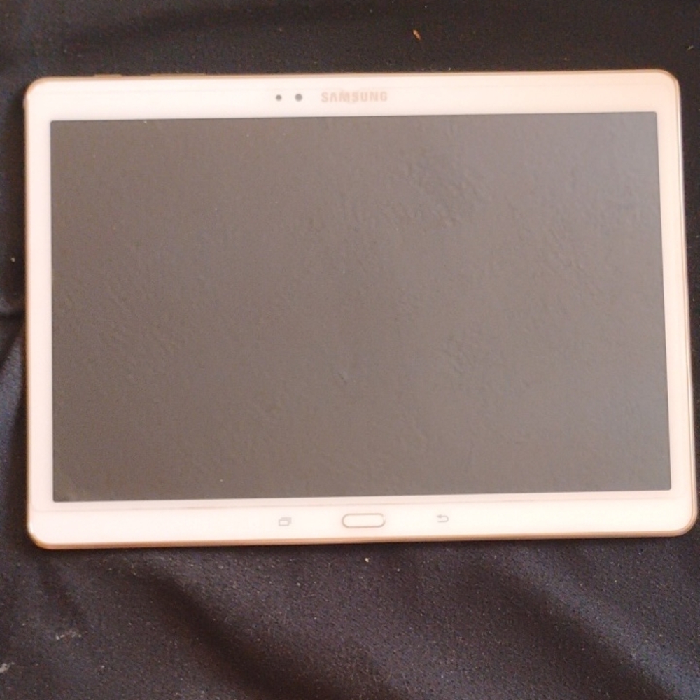 (SOLD) Samsung Samsung Tab S 10.5 T807 tablet with leather folio case